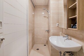 Relaxing Studio Apartment Springwood Residence Tangerang