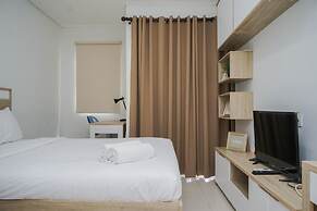 Relaxing Studio Apartment Springwood Residence Tangerang