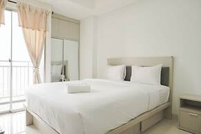 Fully Furnished Studio Apartment with Cozy Design Springwood Residence