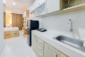 Good Choice and Restful Studio Apartment Springwood Residence Tangeran