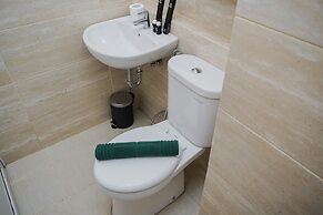 Cozy Living Studio Apartment Springwood Residence near IKEA Alsut