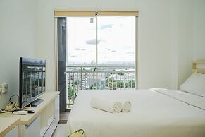 Cozy Living Studio Apartment Springwood Residence near IKEA Alsut