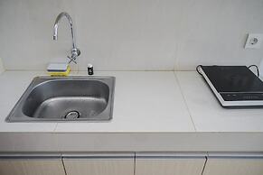 Cozy Living Studio Apartment Springwood Residence near IKEA Alsut