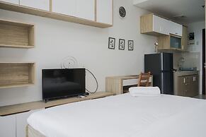 Homey Studio Apartment Springwood Residence