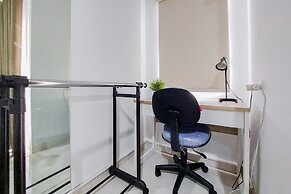 Good Deal and Comfy Studio Apartment at Springwood Residence