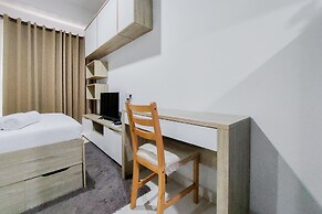 Good Deal and Comfy Studio Apartment at Springwood Residence