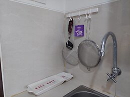 Cozy Living Studio Apartment Springwood Residence Tangerang