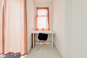 Cozy Living Studio Apartment Springwood Residence Tangerang