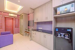 Homey and Modern Studio at Sentul Tower Apartment