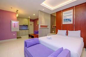 Homey and Modern Studio at Sentul Tower Apartment