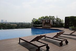 Fully Furnished with Cozy Design Studio Springwood Residence Tangerang