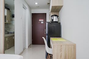 Cozy and Nice Studio Apartment at Springwood Residence