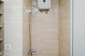 Cozy and Nice Studio Apartment at Springwood Residence