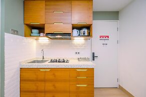 Modern Look 2BR at Sentul Tower Apartment
