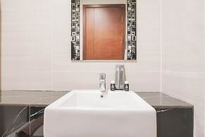 Comfortable Studio at West Vista Apartment