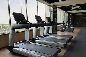 Elegant and Relaxing Studio Apartment at Springwood Residence