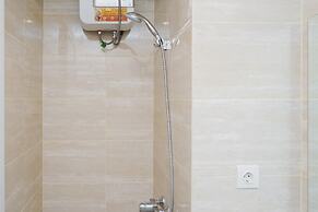 Elegant and Relaxing Studio Apartment at Springwood Residence