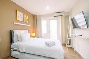 Cool and Warm Studio at Sentul Tower Apartment