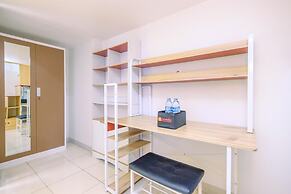 Best Homey and Minimalist Studio at Dave Apartment