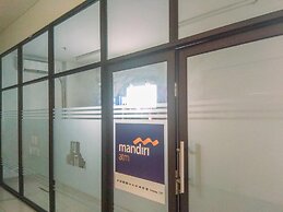 Best Homey and Minimalist Studio at Dave Apartment