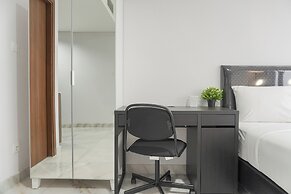Cozy and Elegant Studio The Smith Alam Sutera Apartment