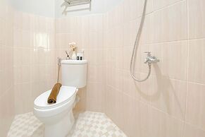 Cozy and Well Furnished Studio Grand Kamala Lagoon Apartment