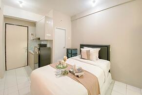 Cozy and Well Furnished Studio Grand Kamala Lagoon Apartment