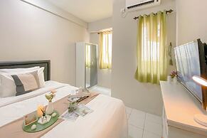 Cozy and Well Furnished Studio Grand Kamala Lagoon Apartment