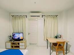 Modern Look 1BR at Sentul Tower Apartment