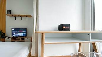 Warm Studio Apartment at M-Town Residence