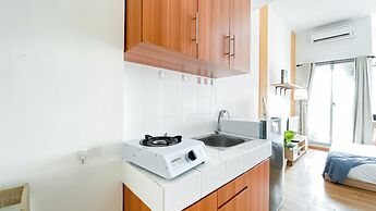Warm Studio Apartment at M-Town Residence
