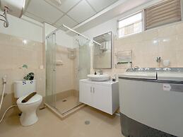 Comfy and Elegant 2BR The Wave Kuningan Apartment