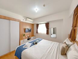 Comfy and Elegant 2BR The Wave Kuningan Apartment