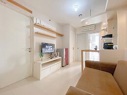 Comfy and Strategic 1BR with Extra Room at Bassura City Apartment