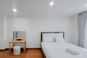 Elegant 2BR Apartment at The Reiz Condominium Medan