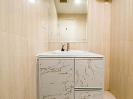 Warm and Cozy Studio at Sentul Tower Apartment