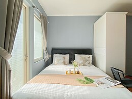 Warm and Cozy Studio at Sentul Tower Apartment