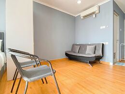 Warm and Cozy Studio at Sentul Tower Apartment