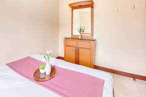 Best Deal 2BR at Majesty Apartment