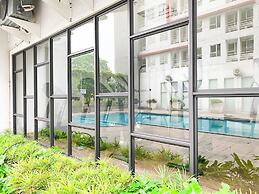 Comfort Living Studio at Monroe Tower Apartment