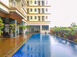 Relaxing Studio at Tamansari Mahogany Karawang Apartment