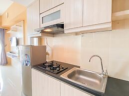 Relaxing Studio at Tamansari Mahogany Karawang Apartment