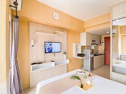 Relaxing Studio at Tamansari Mahogany Karawang Apartment