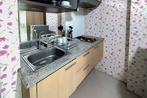 Comfy and Warm Studio at The Square Surabaya Apartment