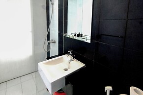 Comfy and Warm Studio at The Square Surabaya Apartment