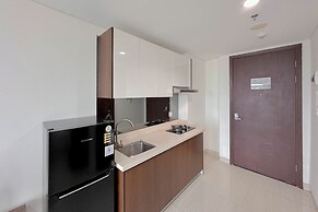 Tidy and Strategic Location Studio Grand Sungkono Lagoon Apartment