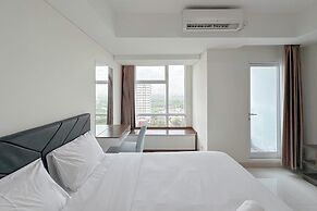 Tidy and Strategic Location Studio Grand Sungkono Lagoon Apartment