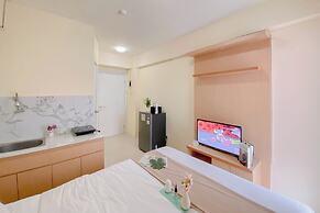 Nice Studio Green Pramuka City Apartment near Shopping Center