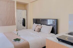 Nice Studio Green Pramuka City Apartment near Shopping Center