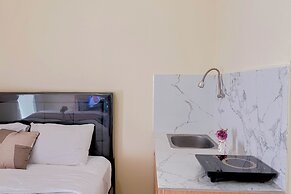 Nice Studio Green Pramuka City Apartment near Shopping Center